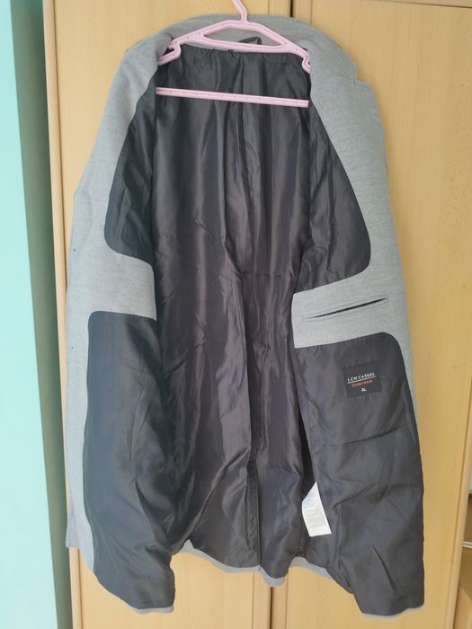 продавам палто  мъжко