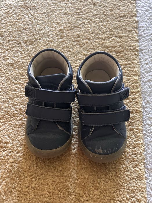 Детски обувки 20 номер за прохождане и домашни пантофи Колев и Колев