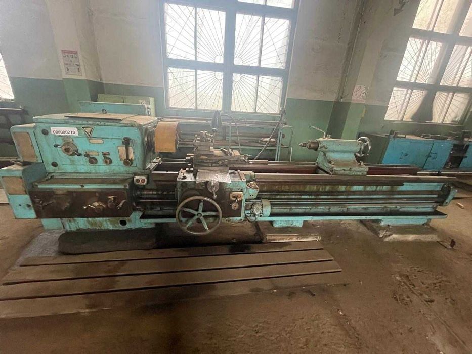 Токарный станок (большой)