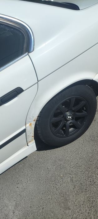 Продам машина БМВ срочно