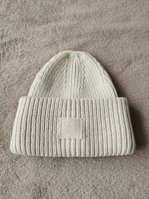 Căciulă caldă Acne Studios, lână, culoare crem