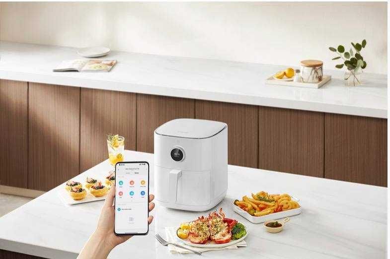 Продавам фритюрник с горещ въздух Mi Smart Air Fryer