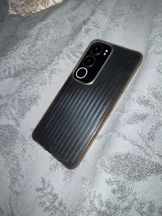 Продам телефон Vivo
