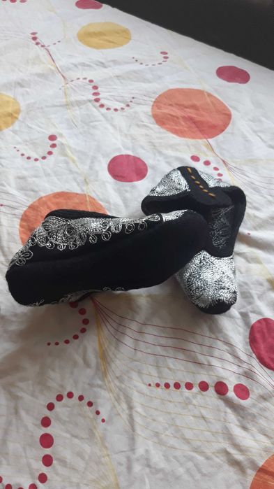 Родопски пантофи сребристо или сребристо с розово