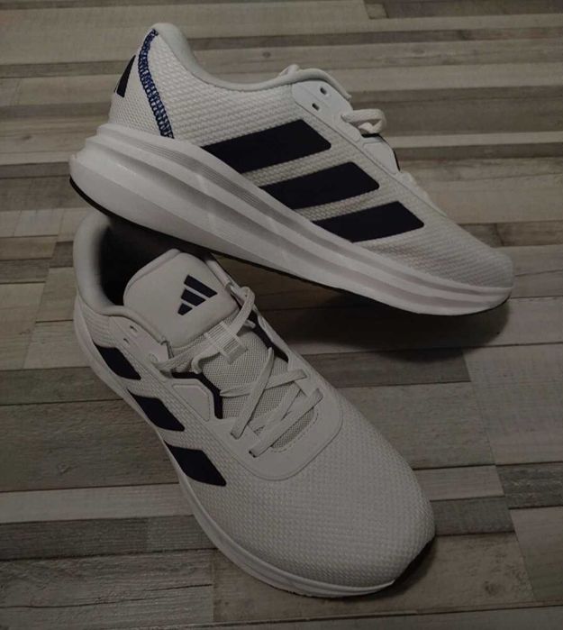 Adidas мъшки спортни обуфки 42 номер