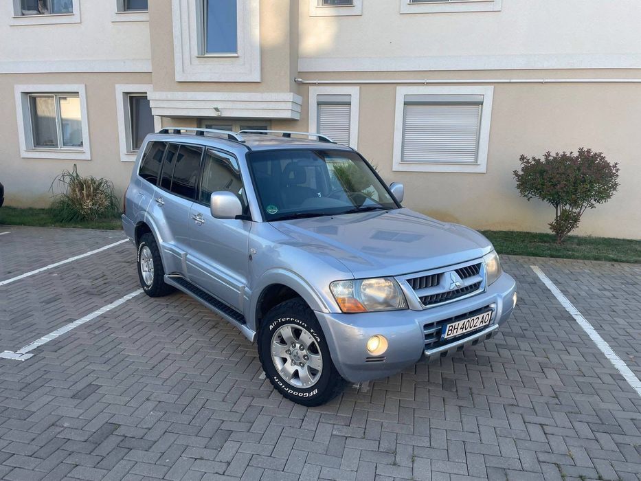 MITSUBISHI Pajero 0 — imagine 2