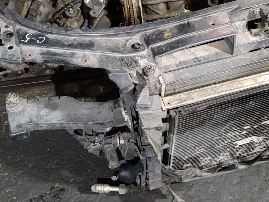 Телевизор на Ауди А6С5 2.5 дизель