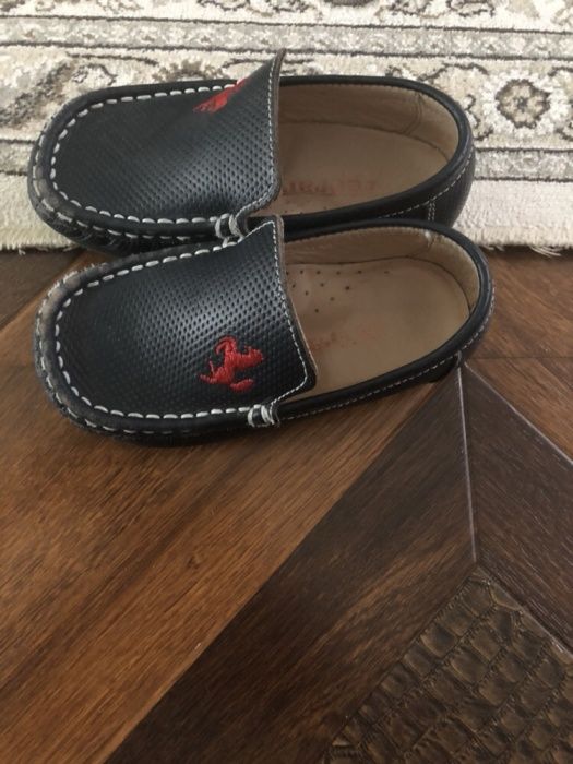 Кожанные мокасы