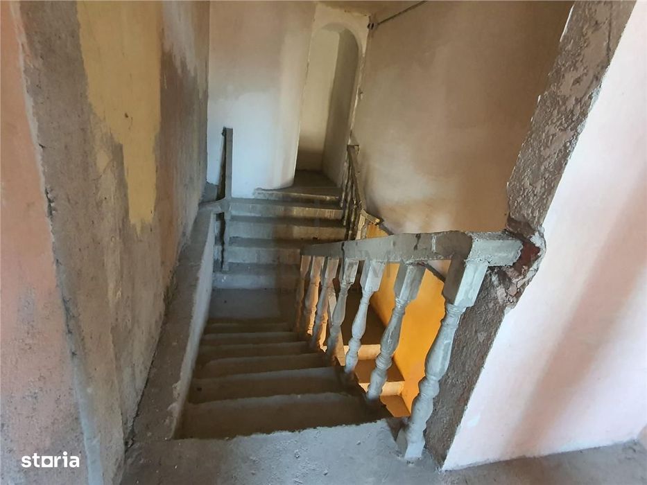 Braytim, Posibilitate De Investitie, Casa De Renovat, P+1E+Pod, 2 Balc