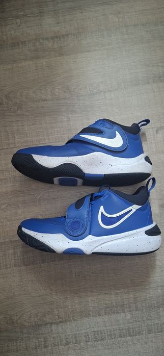 Nike Team Hustle / mărimea 38