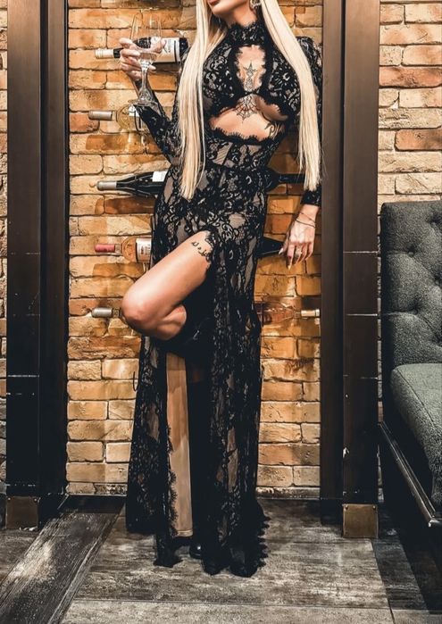 Официална рокля