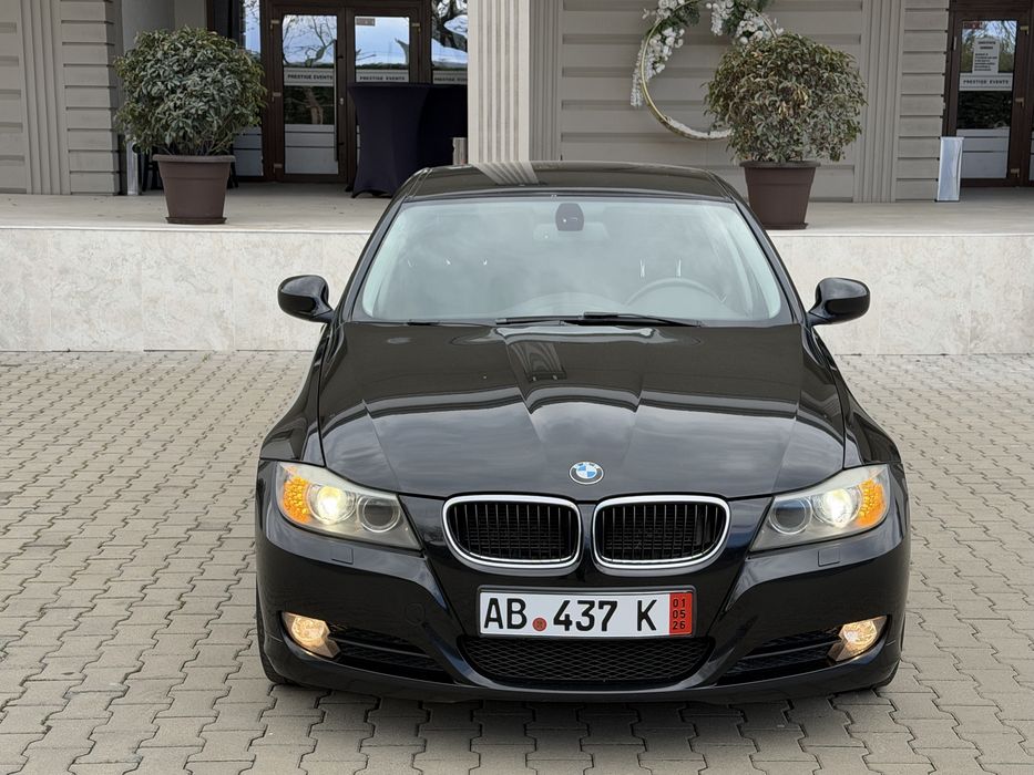 BMW 3 Series 2011 — imagine 3