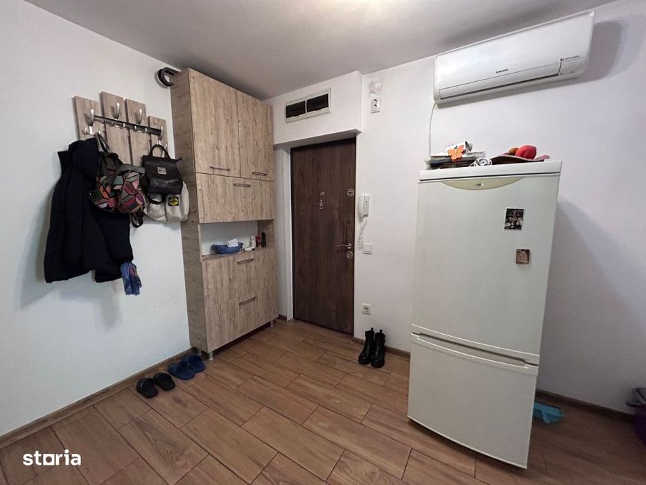 Apartament 2 camere Renovat Total, zona Garii. Suprafata 48mp.