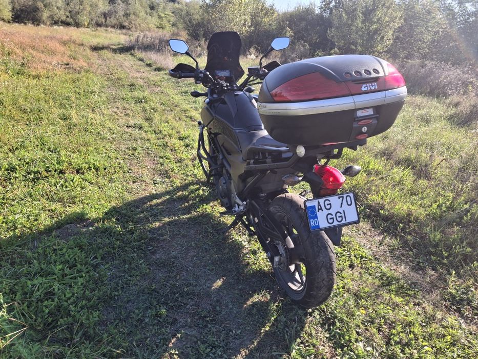 Vând sau schimb  Honda  NC 750XD