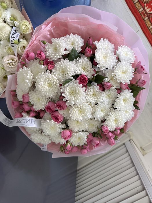 Цветы продам срочно