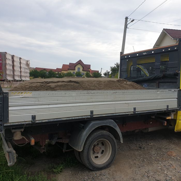 Vand si transport nisip pietris  sort pamant negru piatra concasata