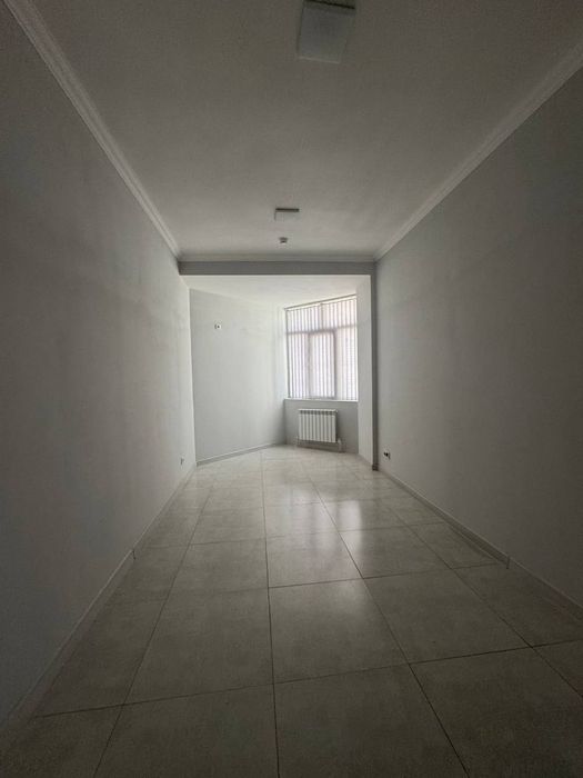 Хамза метро недалеко Сдаётся офис 18м2.доступ 24/7 охрана новый ремонт