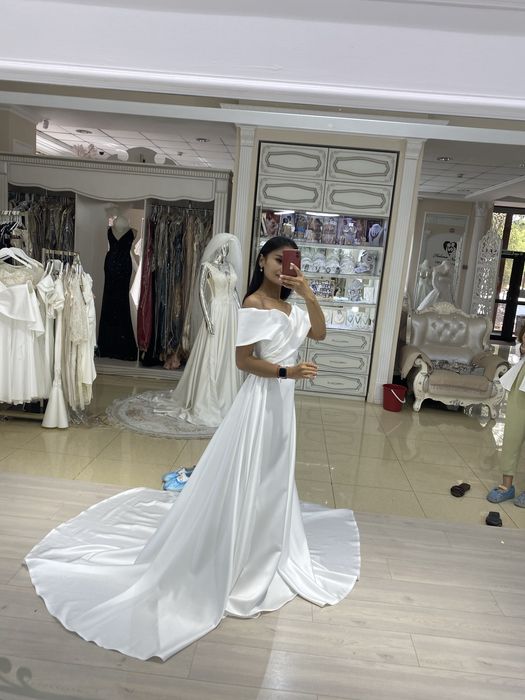 Продается платье