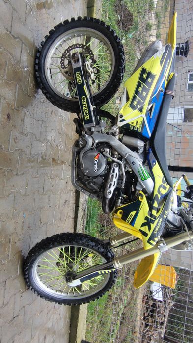 Vând Suzuki rmz 450 an 2015