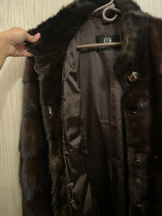 Продам норковую шубу