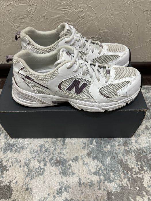 Продам кроссовки NB 530