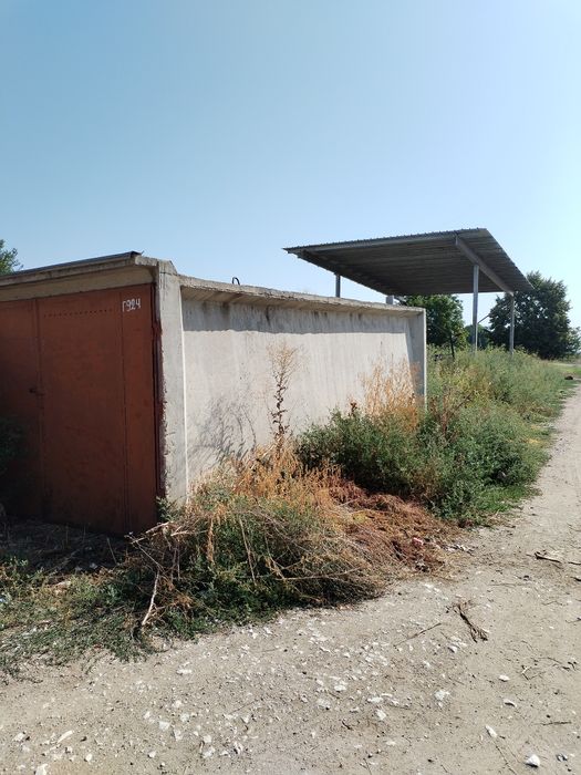 Продава се Гараж / Паркомясто в с. Мало Конаре, Област Пазарджик - 18 кв.м за 94 €/кв.м - Снимка #1