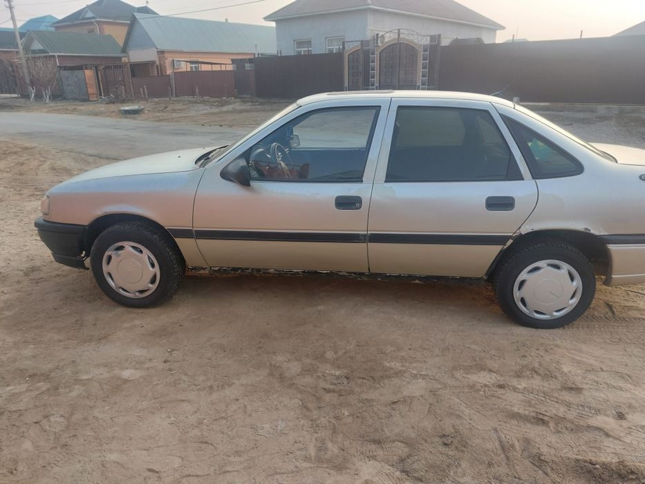 Опел сатылады 400мын тенге