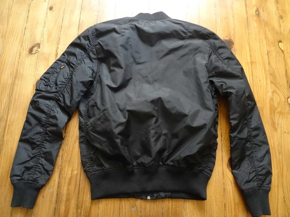 alpha industries S bomber