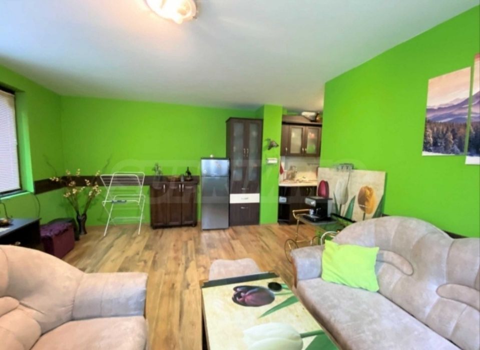 Тристаен апартамент в Банско