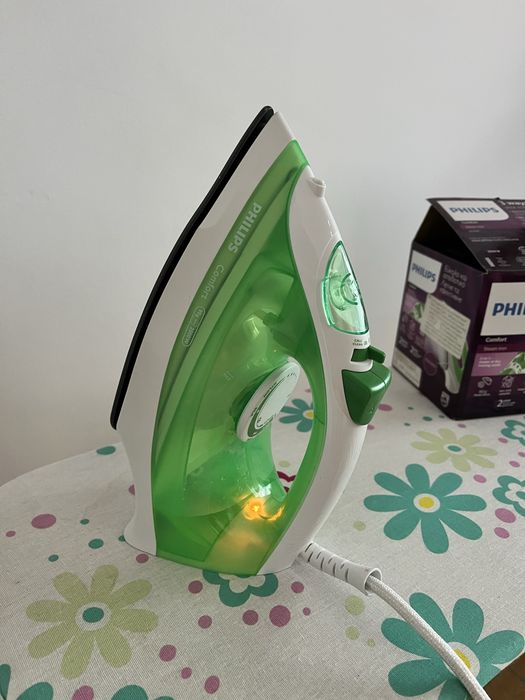 Ютия Philips Comfort GC1434 с дъска за гладене