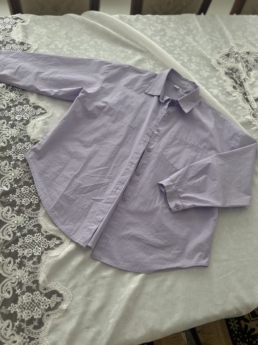 Рубашки разноцветные почти новые 50 000сум