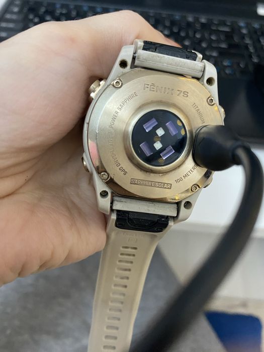 Продам Garmin Fenix 7s