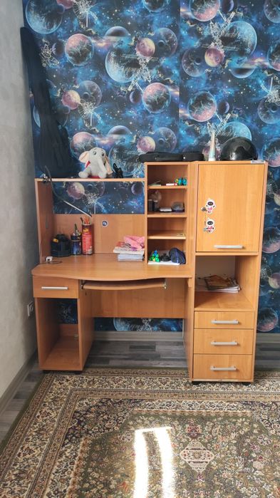 Компьютерный стол