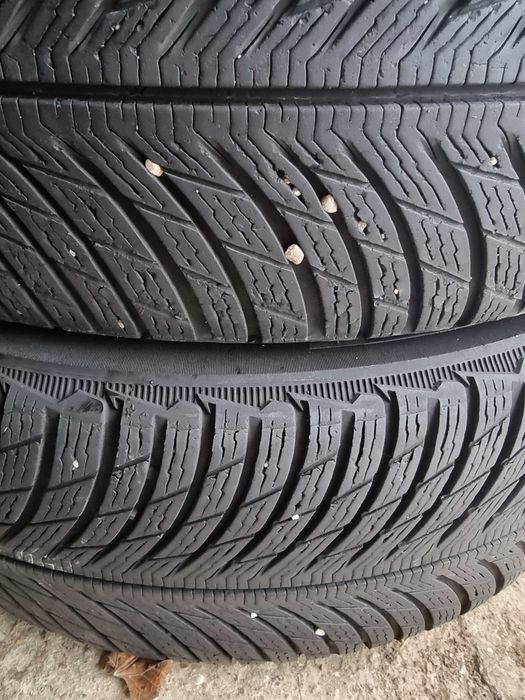 235/60R18 MICHELIN Pilot Alpin 5