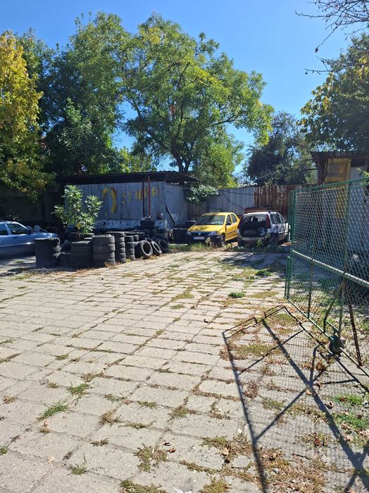 Продавам павилион работилница за авто гуми