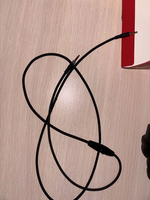 Продам б/у наушники HyperX Cloud Alpha в отличном состоянии