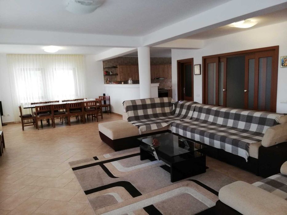 Vila de inchiriat in Predeal