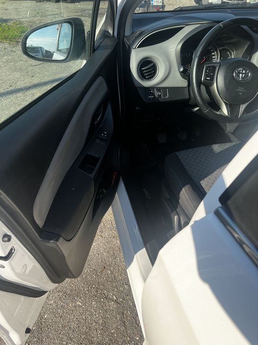 Toyota Yaris 1.4D4D- 90k.c.6ск.Камера Нов внос Регистрирана