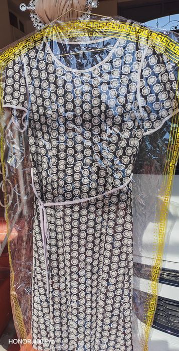 Yangi kiyilmagan kiyimlar