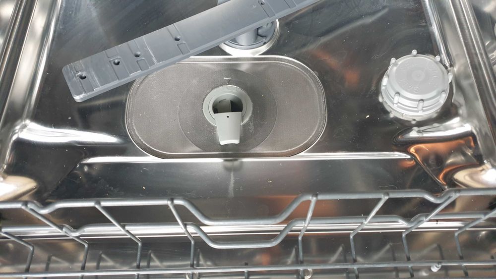 Вградена съдомиялна машина Gorenje GV64161 за части или ремонт