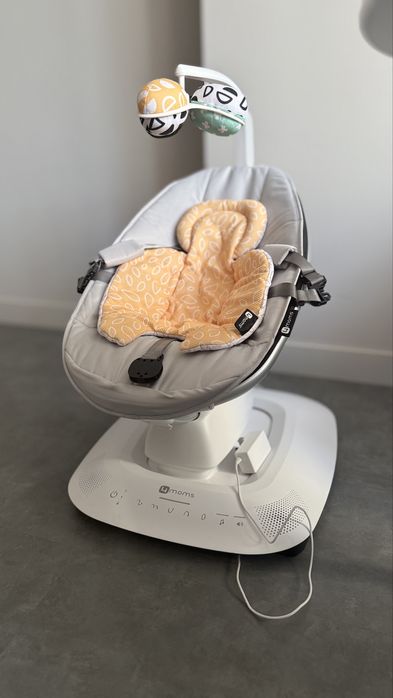 Шезлонг, электрокачели 4moms mamaRoo 4