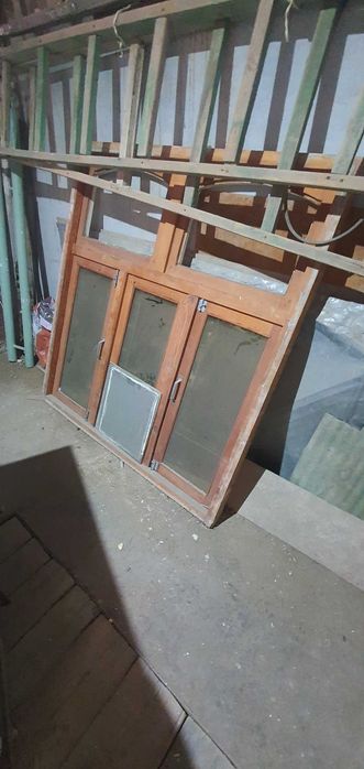 Продаю оконную раму б/у