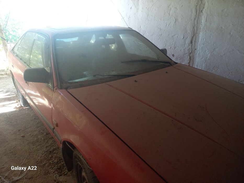 Mazda 1991 года на ходу