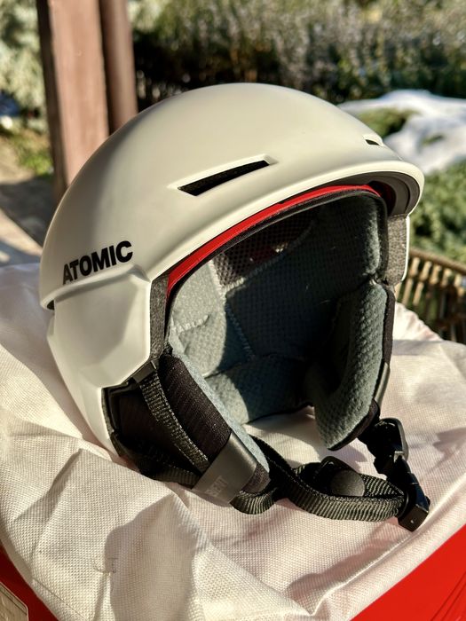 Casca schi ski Atomic Revent+ S alb