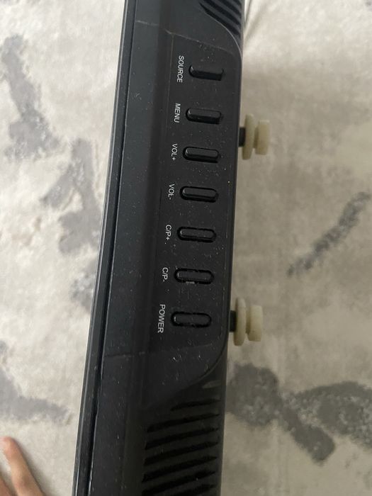 Продам очень удобный телевизор ELENBEGRG