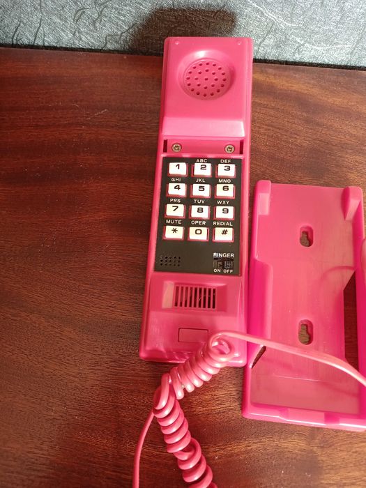 Телефон-бакелитов