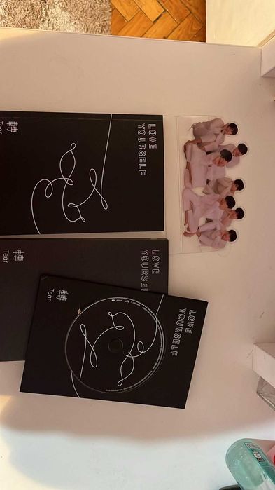 БТС Албуми и фото картички