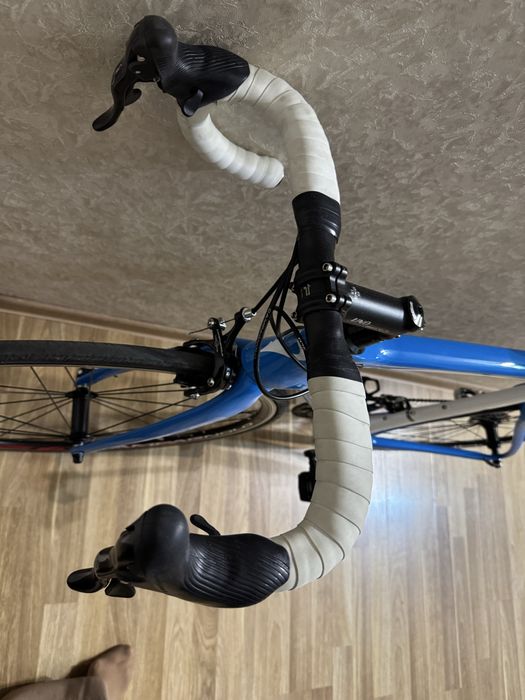 Велосипед шоссейный Pinarello