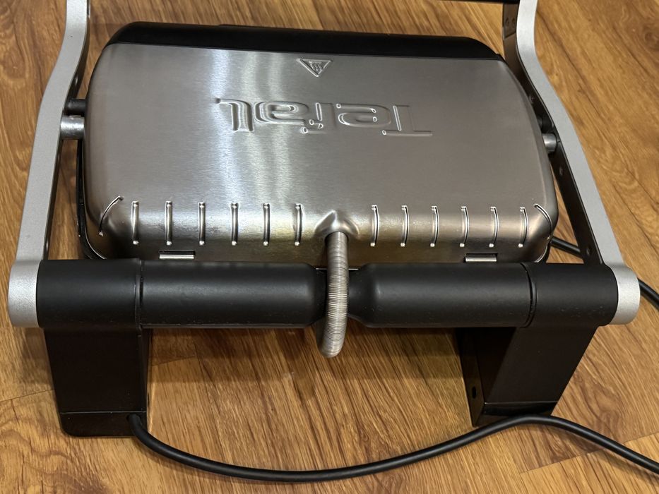 Tefal Optigrill+ 2000W, 6 programe automate