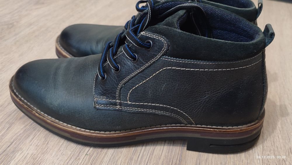 Продам ботинки мужские